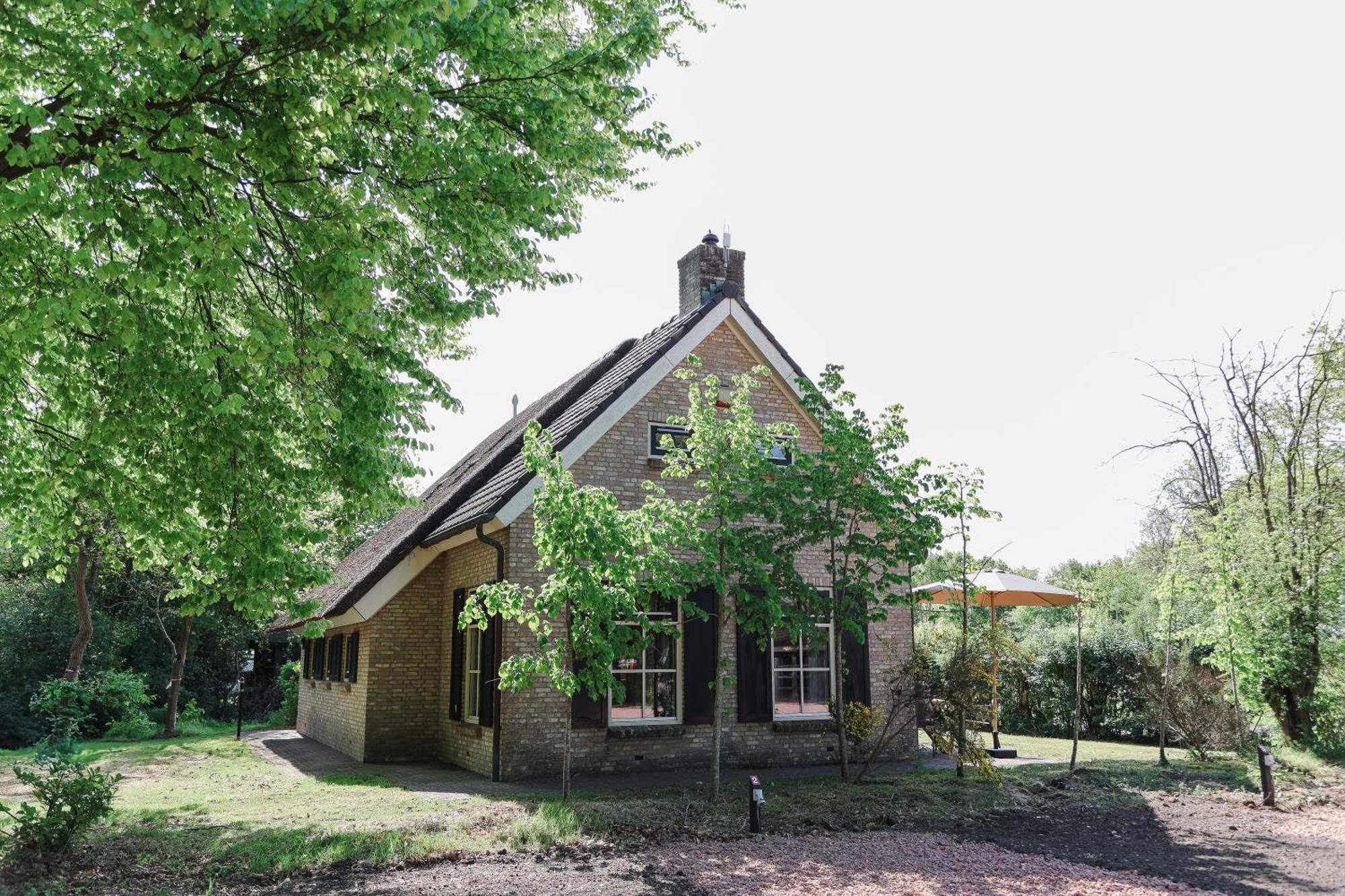 Camping De Reeenwissel Hoogersmilde Exterior foto